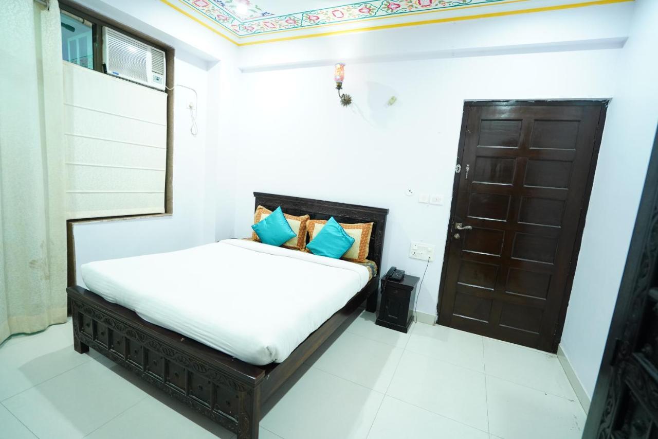 Hotel Jal Mahal Haveli Jaipur Bagian luar foto