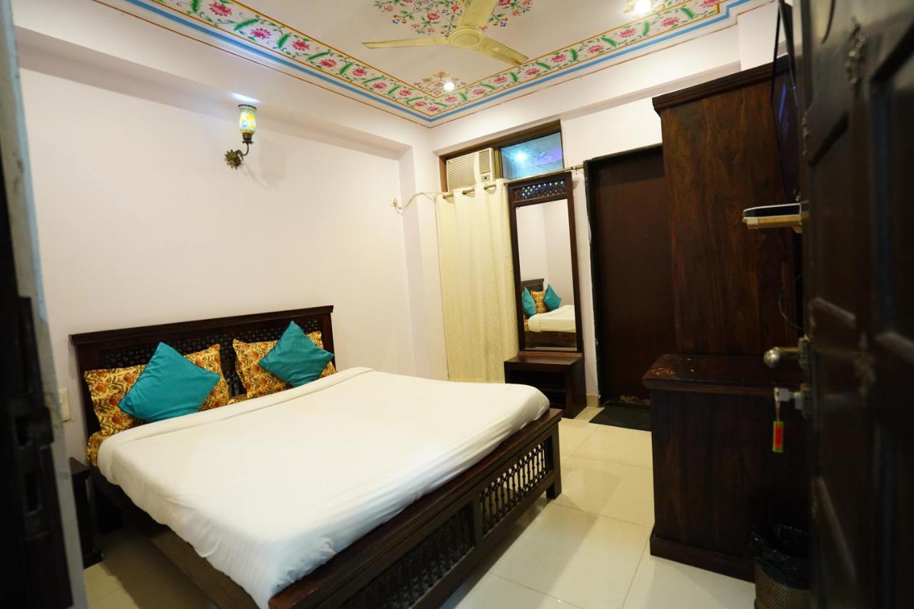 Hotel Jal Mahal Haveli Jaipur Bagian luar foto