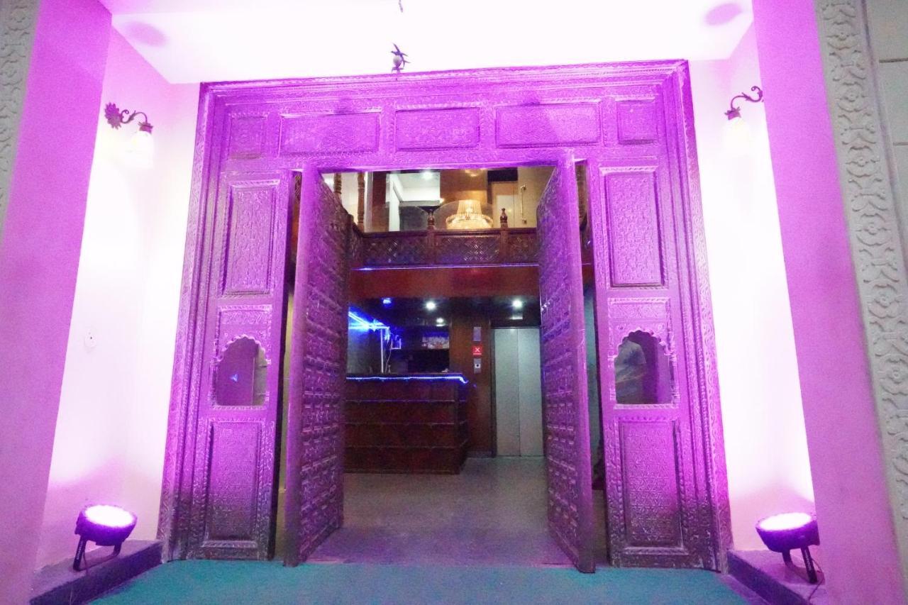 Hotel Jal Mahal Haveli Jaipur Bagian luar foto