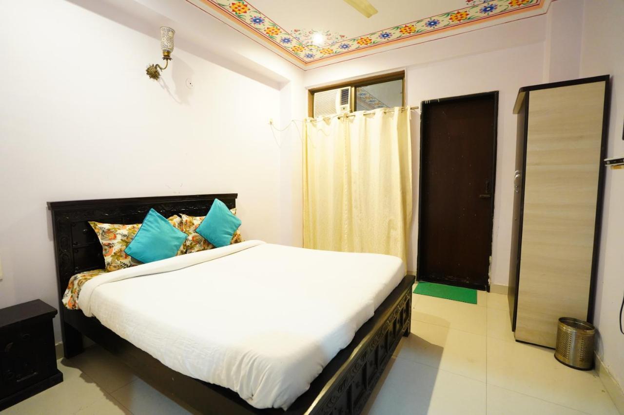Hotel Jal Mahal Haveli Jaipur Bagian luar foto