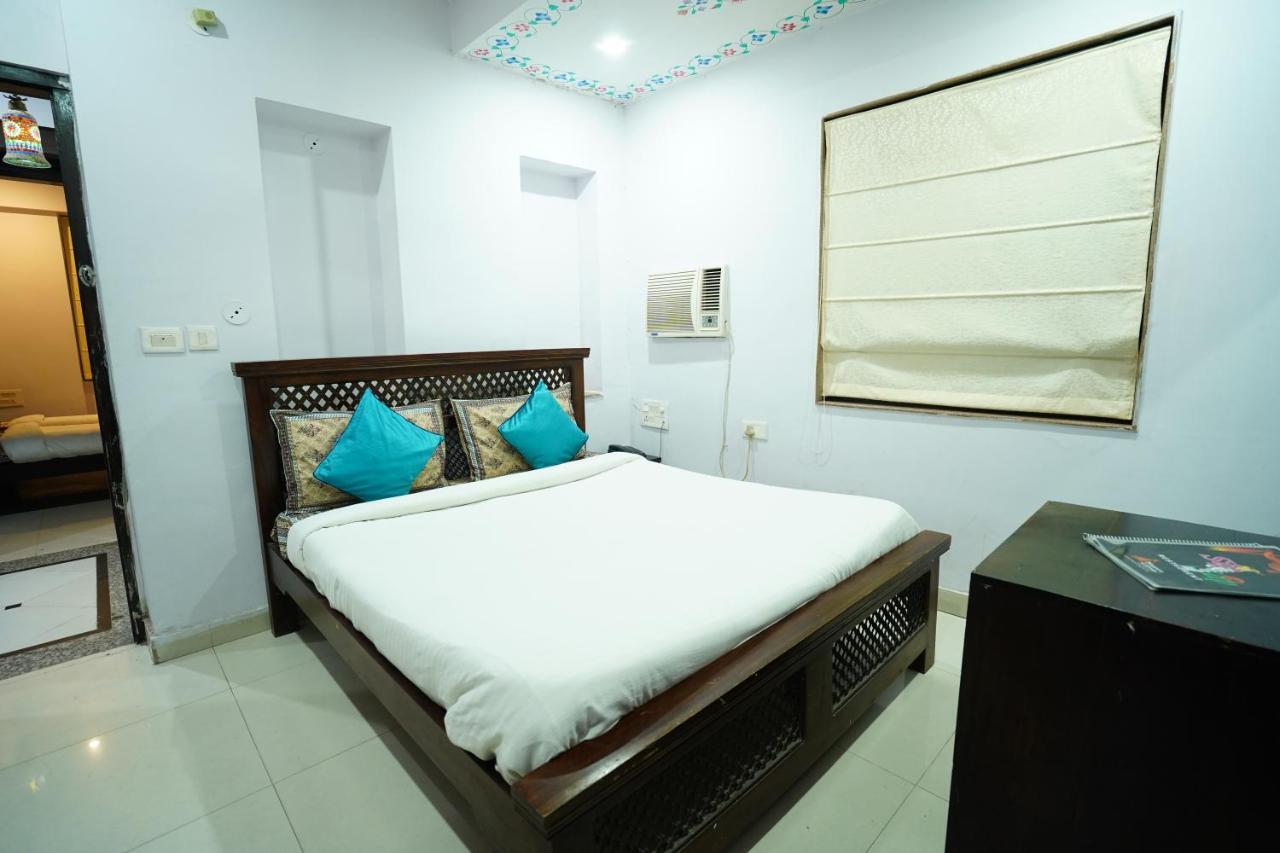 Hotel Jal Mahal Haveli Jaipur Bagian luar foto